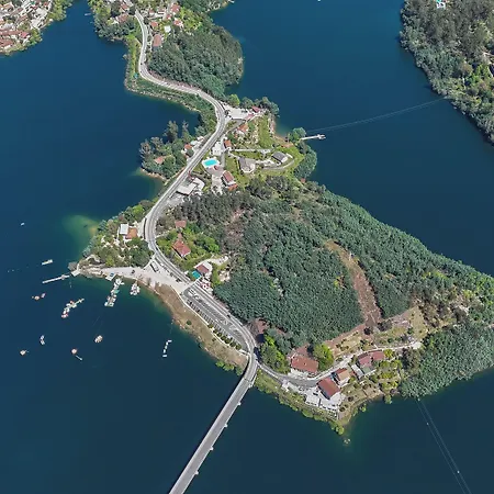 Aguas Do - Hotel, Termas & Ξενοδοχείο Geres